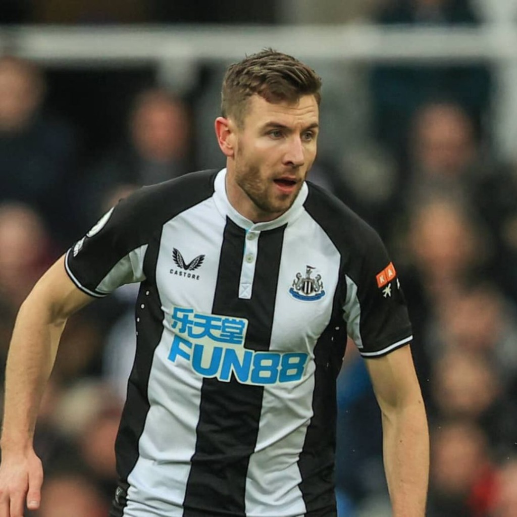 PAUL DUMMETT